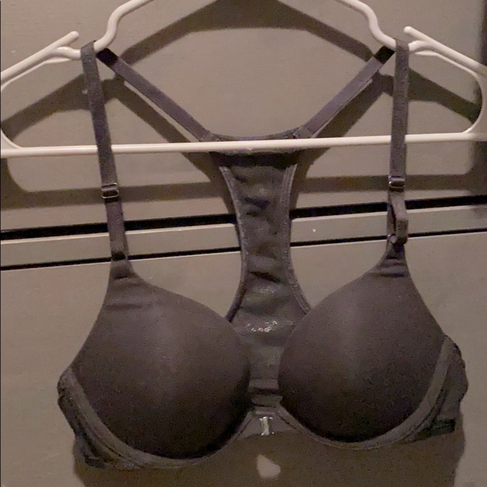 VS racer back front closure 32B black bra